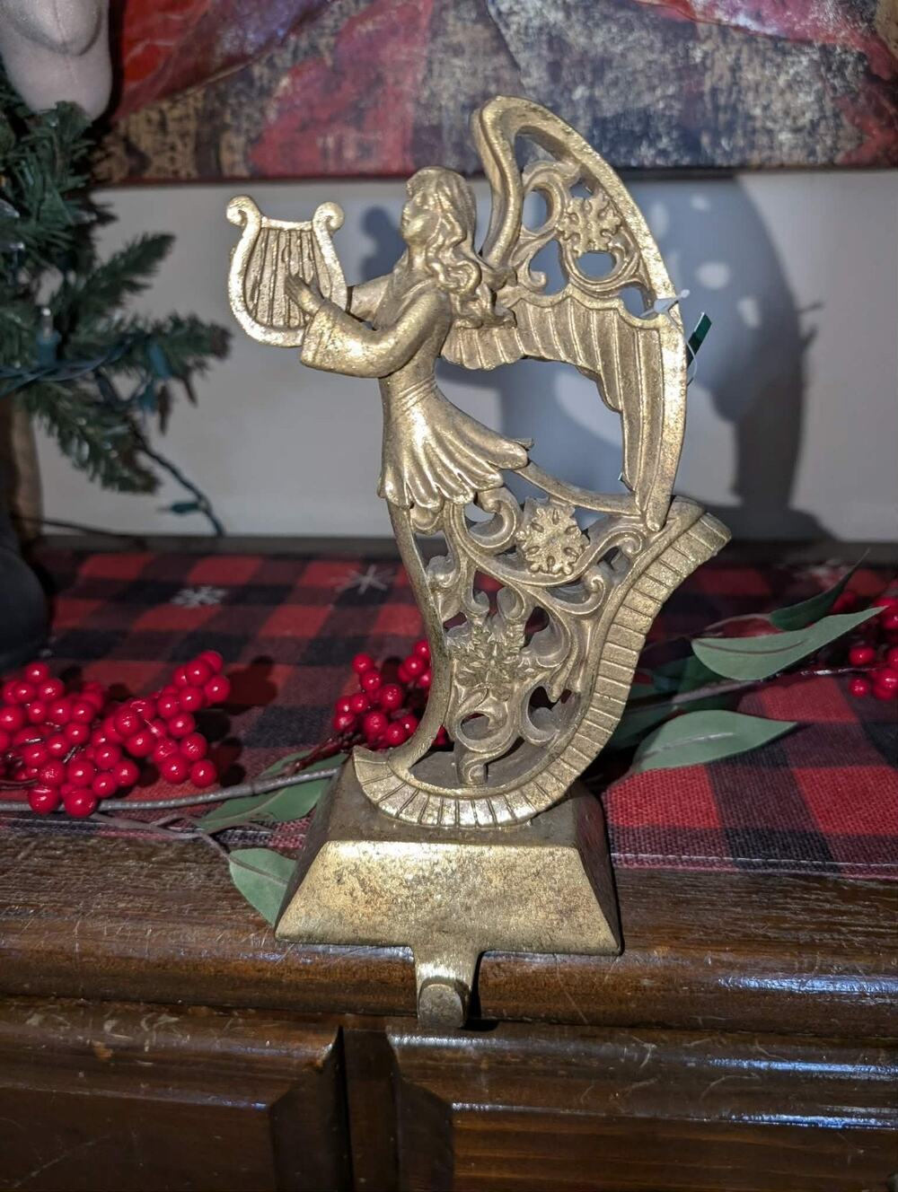 NEW Raz Imports 8" Gold Tone Resin Angel Christmas Stocking Holder Holiday Decor